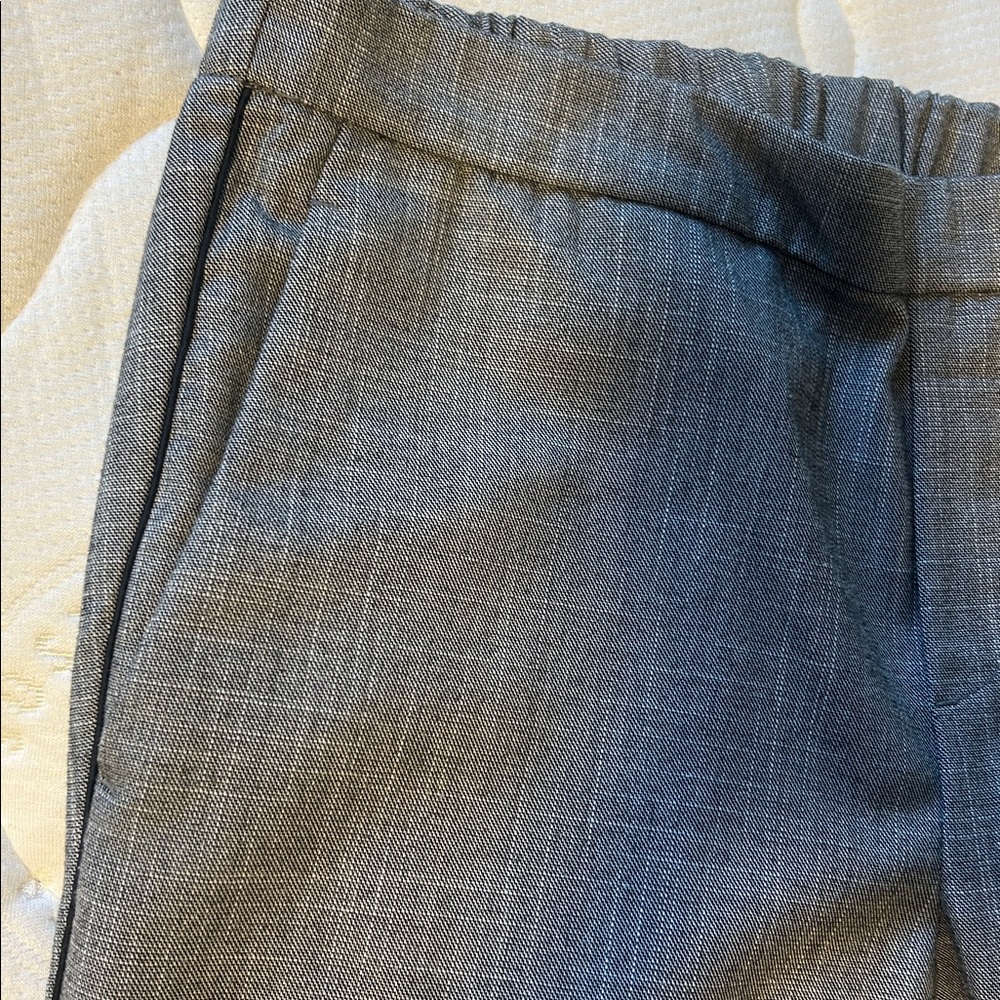Old Navy women’s Charcoal Flat Front pants